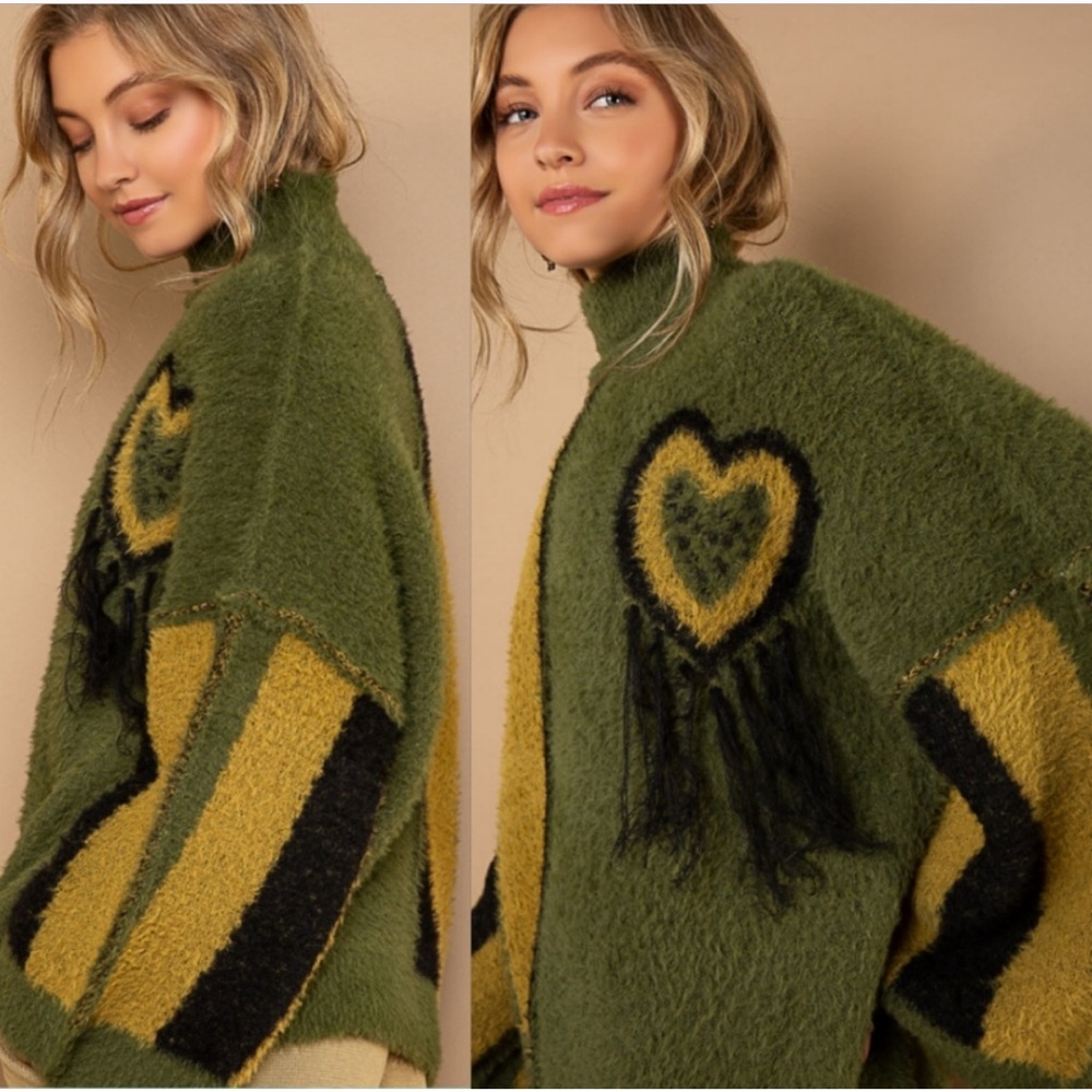POL Green and Black Color Block Cowl Turtleneck Sweater. Oversized fit (Mohair) - Picture 3 of 6